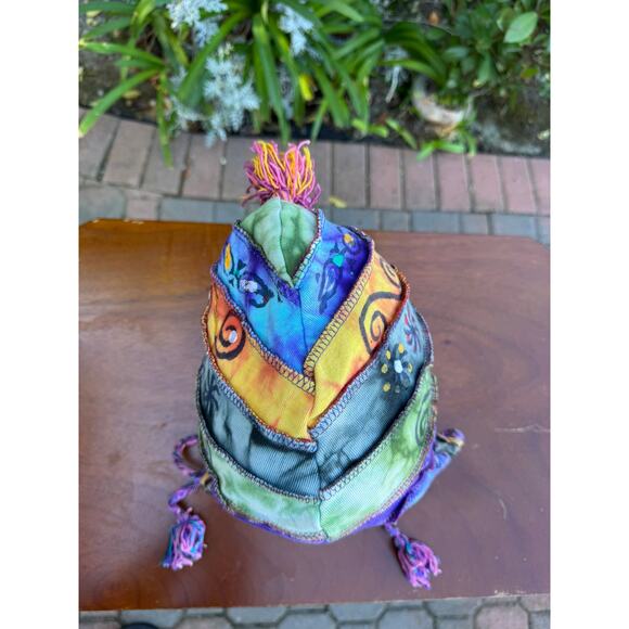 Handmade in Nepal Patchwork Beanie with Earflaps and Pom Poms Multicolor Hippie - Picture 5 of 7
